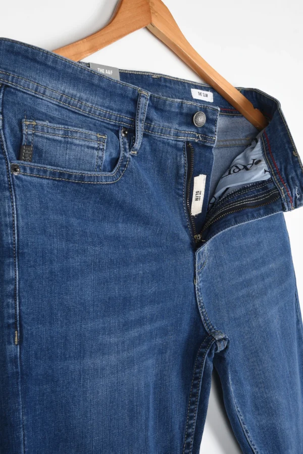 PREMIUM WASH SLIM JEANS - Image 4