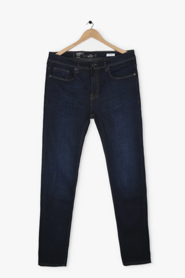 SIGNATURE WASH SLIM JEANS