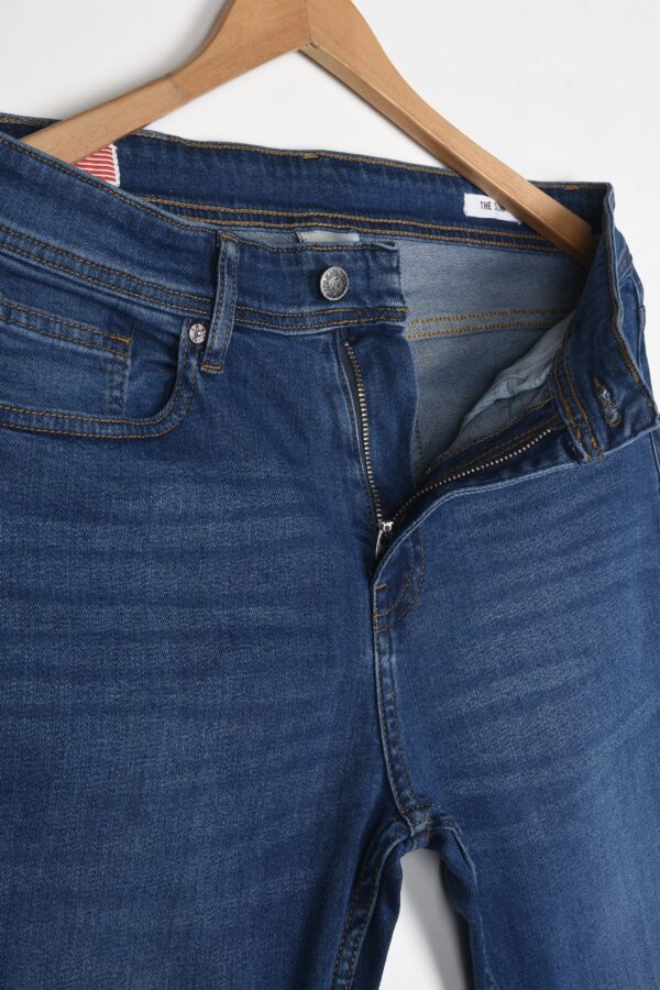 MODERN SLIM JEANS - Image 3