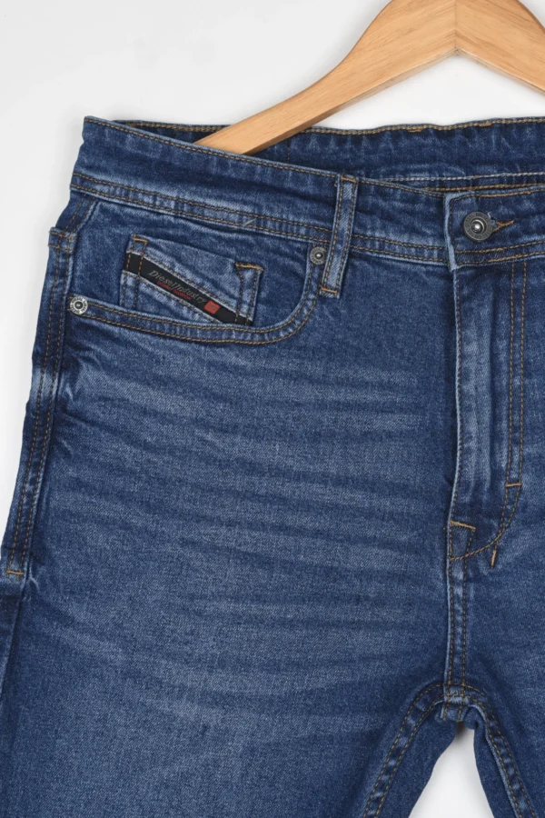 SIGNATURE WASH SLIM JEANS - Image 3