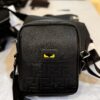 MODERN GENTLEMAN’S CROSSBODY BAG