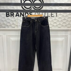 Relaxed Fit Baggy Jeans